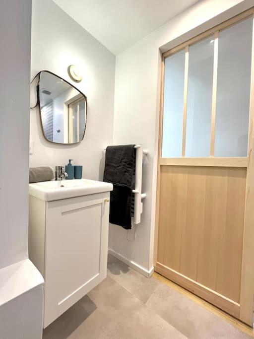 דירות פאו Studio Jade : Charmant Logement Place Clemenceau מראה חיצוני תמונה