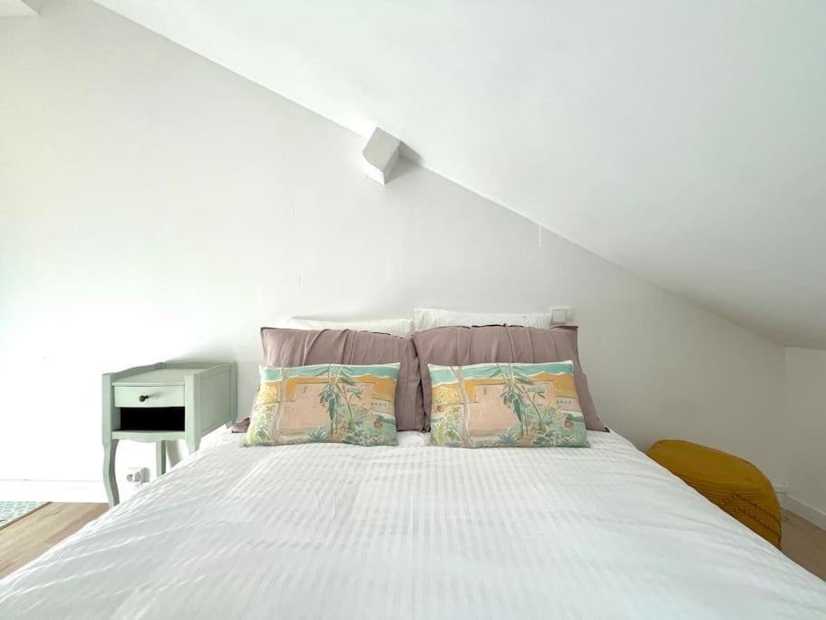 דירות פאו Studio Jade : Charmant Logement Place Clemenceau מראה חיצוני תמונה