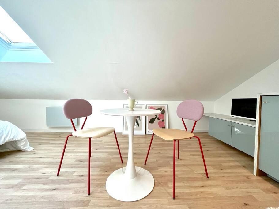 דירות פאו Studio Jade : Charmant Logement Place Clemenceau מראה חיצוני תמונה